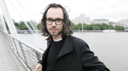 L_JamesRhodes_PianoMan_ep2